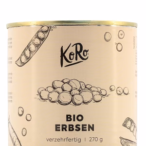 Eine Dose mit Bio-Erbsen vor einem weißen Hintergrund.