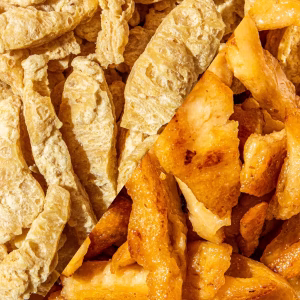 Sojastreifen Detailansicht getrocknet und fertig gekocht