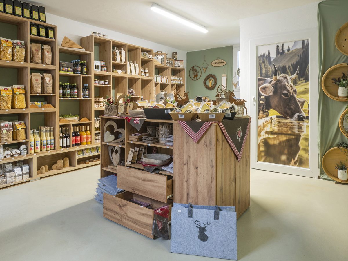 alp-hofladen-tschagguns-einblick